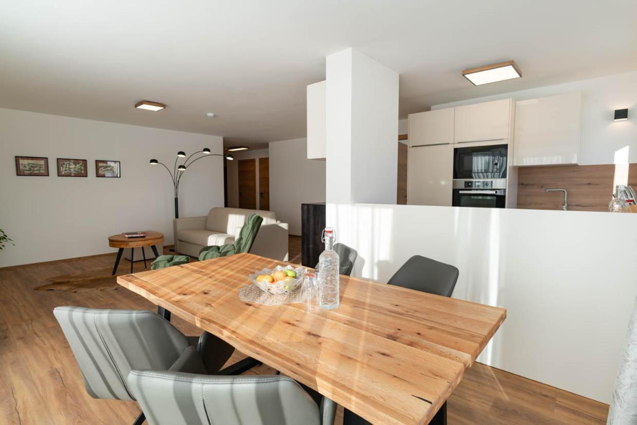 רמסאו אם דכשטיין Waldrand Apartments מראה חיצוני תמונה