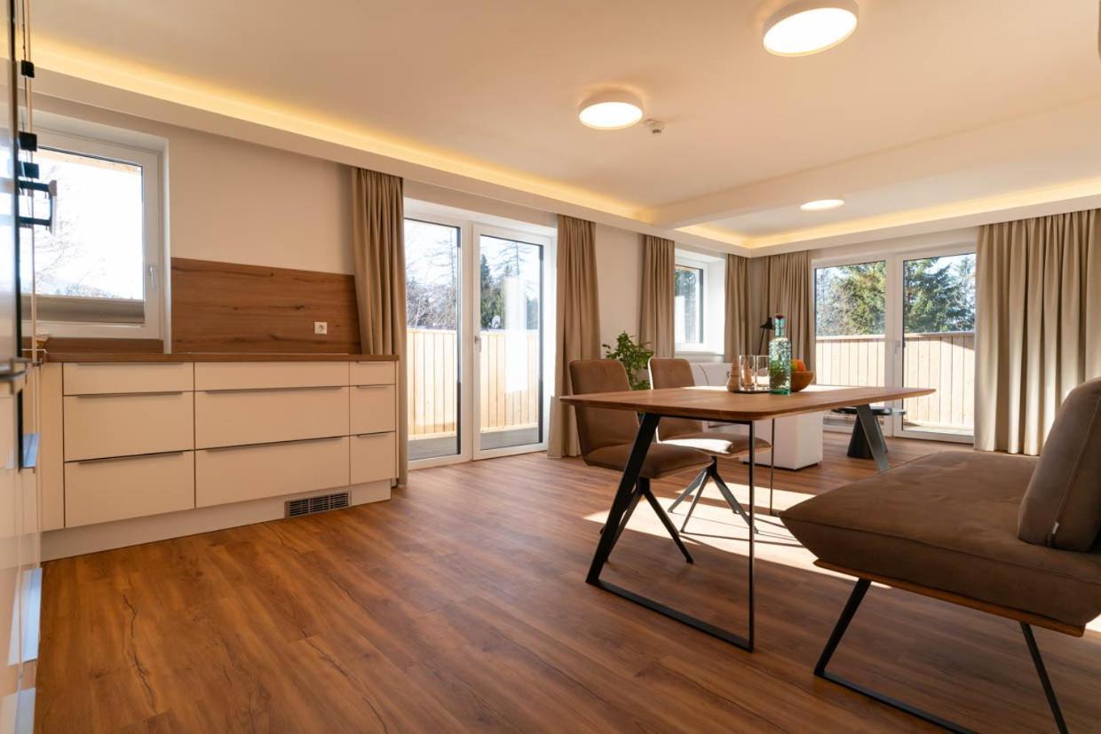רמסאו אם דכשטיין Waldrand Apartments מראה חיצוני תמונה