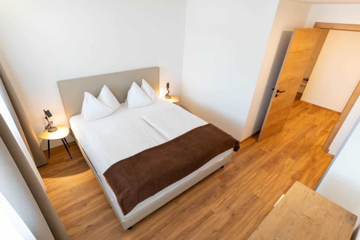 רמסאו אם דכשטיין Waldrand Apartments מראה חיצוני תמונה