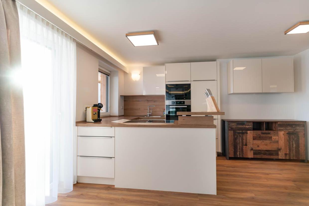 רמסאו אם דכשטיין Waldrand Apartments מראה חיצוני תמונה