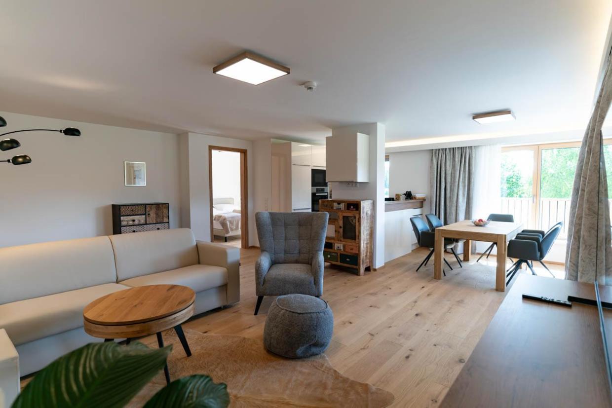 רמסאו אם דכשטיין Waldrand Apartments מראה חיצוני תמונה