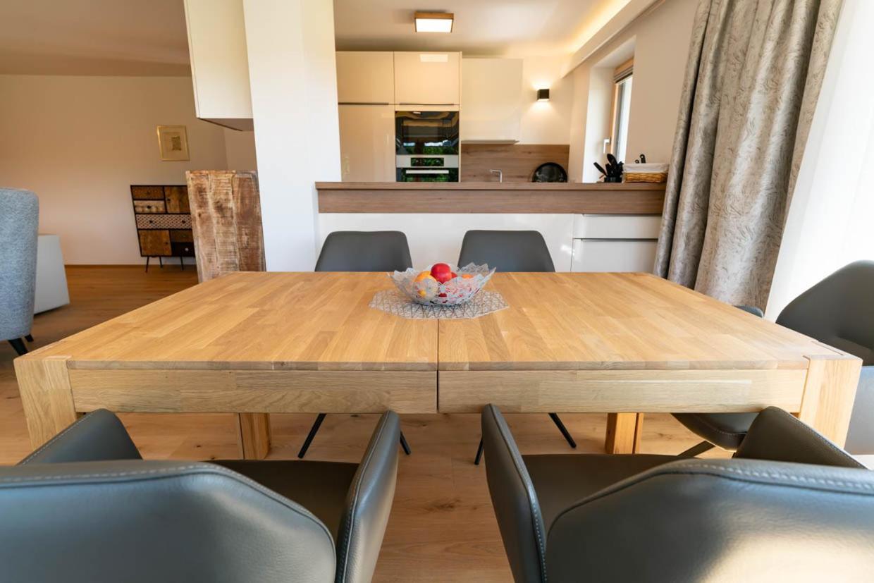 רמסאו אם דכשטיין Waldrand Apartments מראה חיצוני תמונה