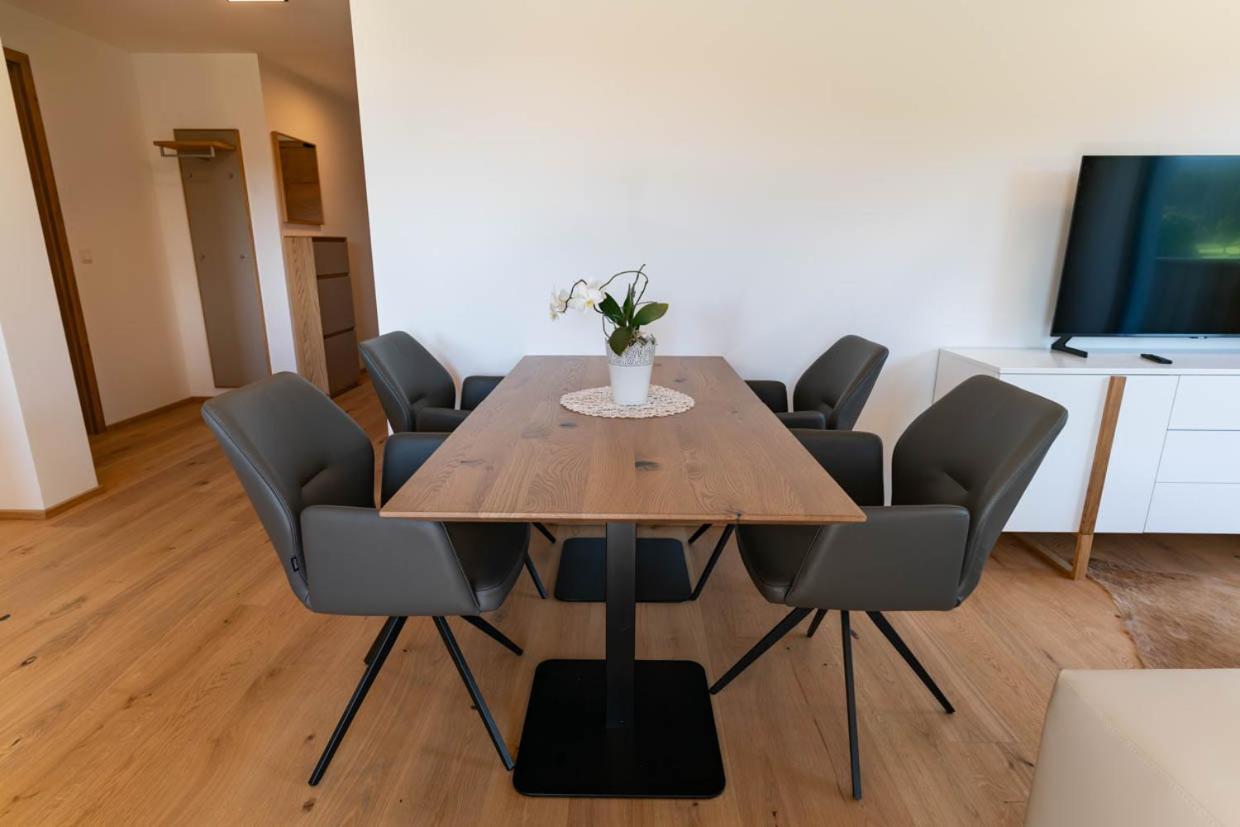 רמסאו אם דכשטיין Waldrand Apartments מראה חיצוני תמונה